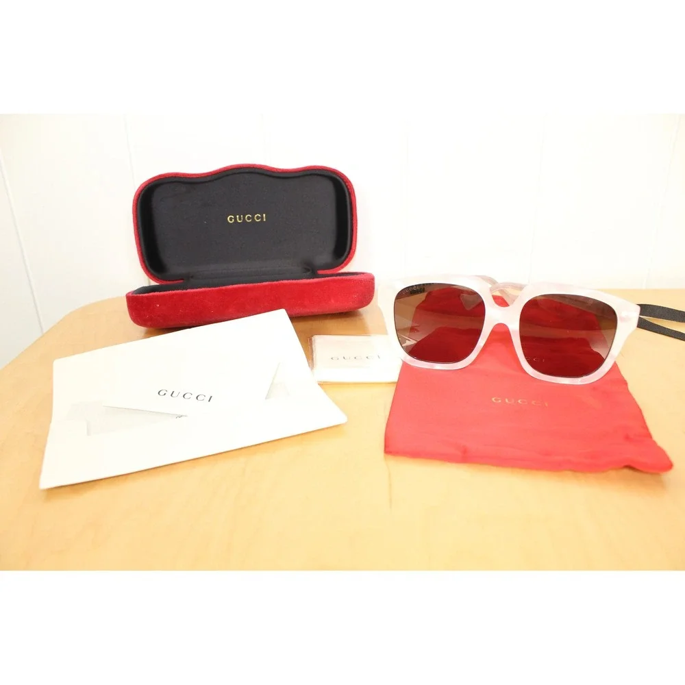 Gucci GG1376SA White Acetate 'Dans Le Vert ' Square Sunglasses w/ Case 55 18 145